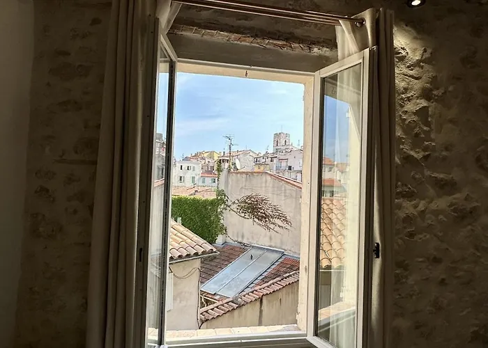 New Charming Apartment Old Town